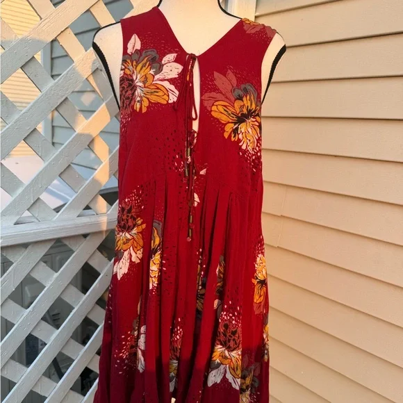 Free People Red Lovely day Floral Backless Dress - Picture 11 of 11